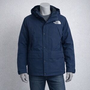 The North Face Men’s Navy Hooded Insulated Winter Jacket NWT M